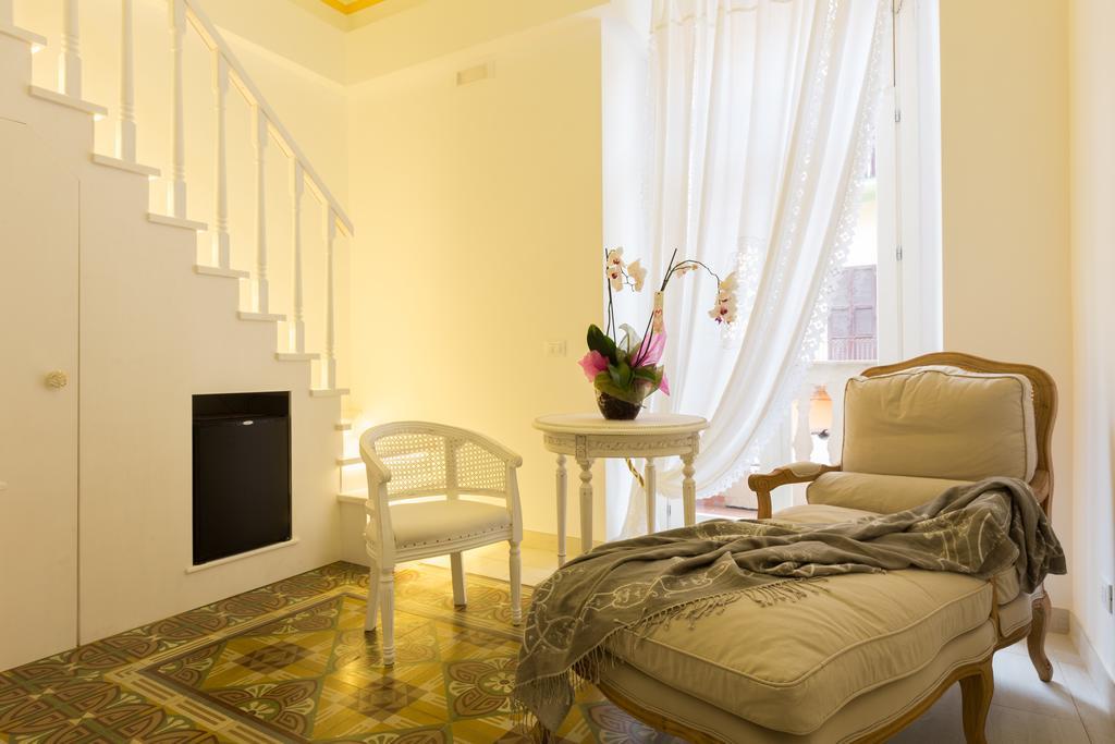 Suite Le Perle Taranto Room photo