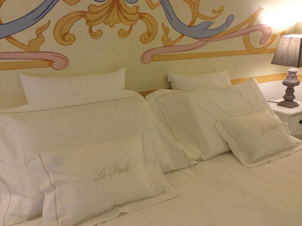 Suite Le Perle Taranto Room photo